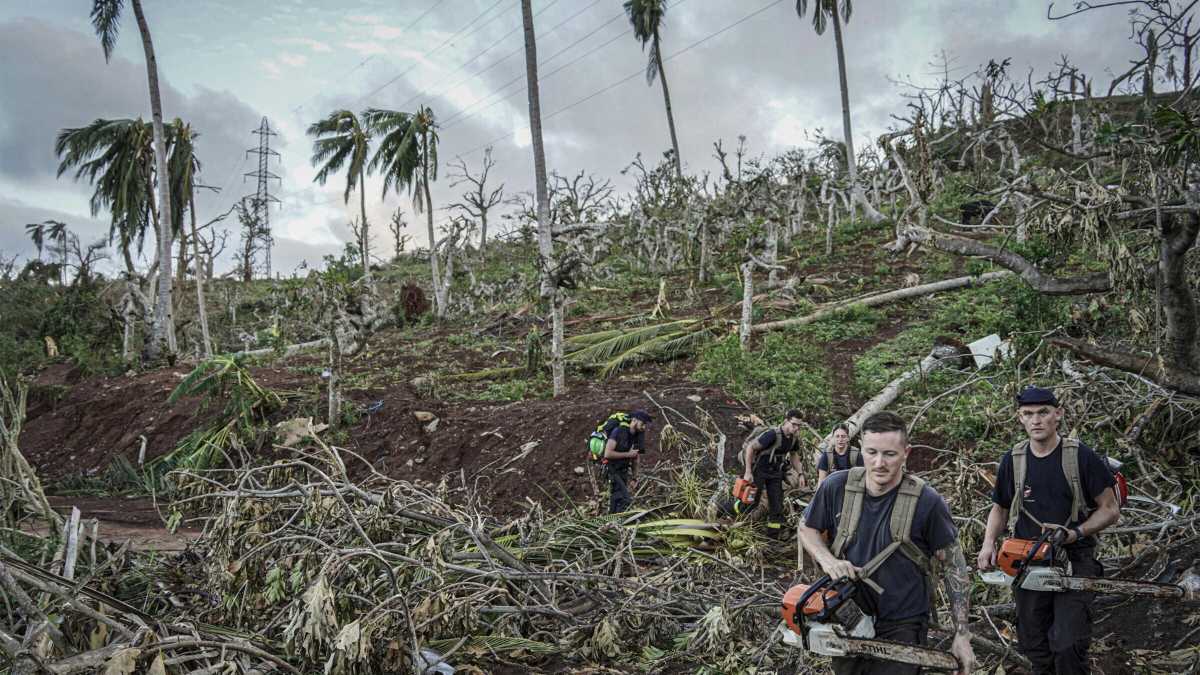 Immagine di Il “colonialismo” che avrebbe salvato vite. Macron oggi a Mayotte