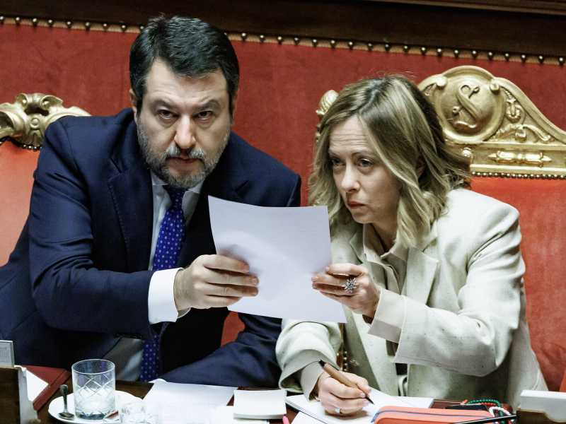 Salvini megagalattico, umilia Candiani: "Hai fatto una cazzata" e chiede alla Lega di fare dirette social televendite