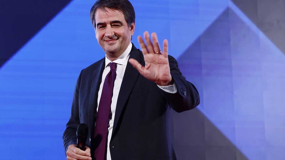 Immagine di Risorse per riqualificare le case popolari, il Piano Fanfani 2.0 voluto da Fitto