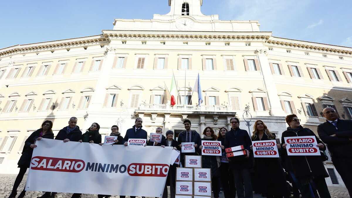 Immagine di Manovra tombolata. L'assalto ai cigni del Mef e all'ex capo di gabinetto di Fraccaro