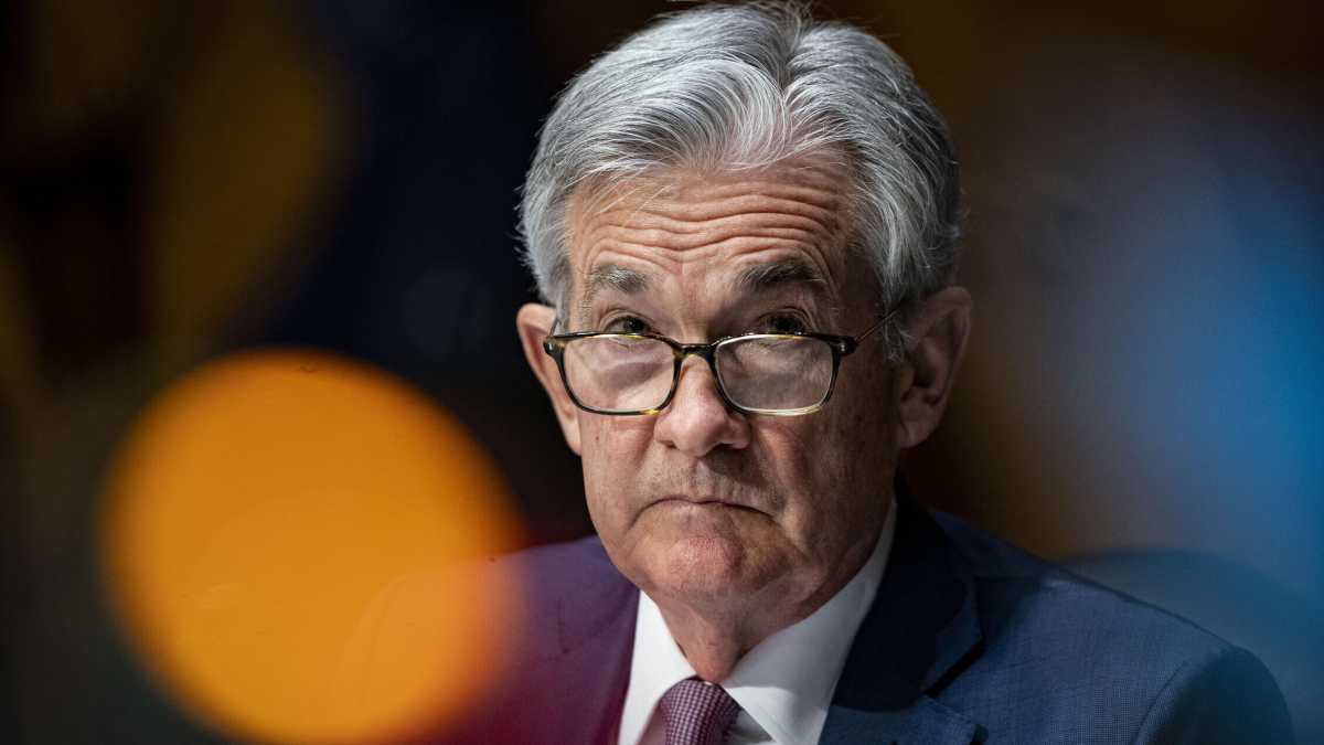Immagine di Pronti al Trump vs Fed? I tassi di interesse potrebbero salire. Dazi a rischio