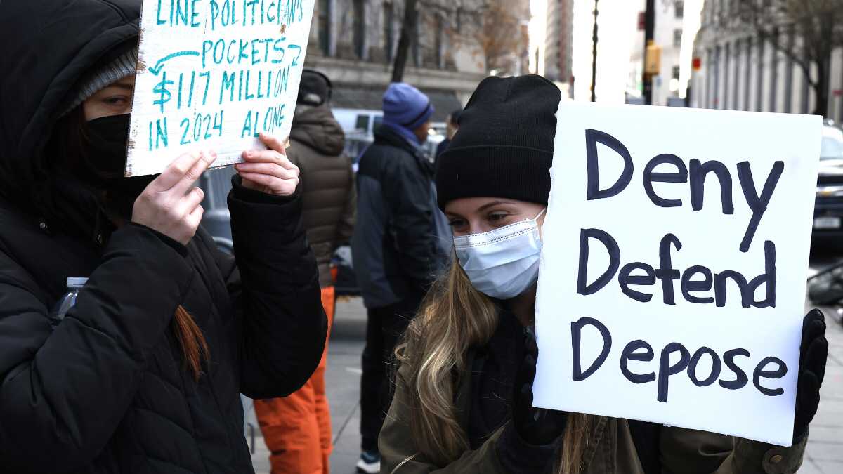 Immagine di Dietro il killer Mangione. La pazza sanità americana