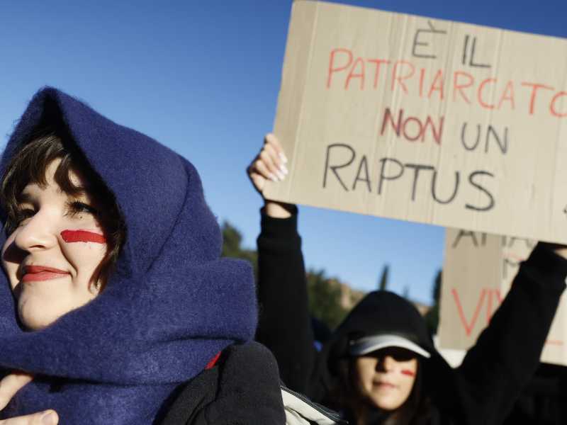 Abusare del termine patriarcato non ci mette al riparo dal maschio imbecille