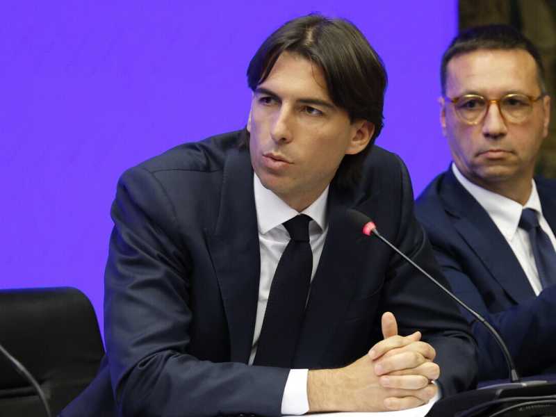 Non solo Tony Effe. Anche Onorato non piace al Pd. L’assessore ha provato a tenere il trapper fino all’ultimo