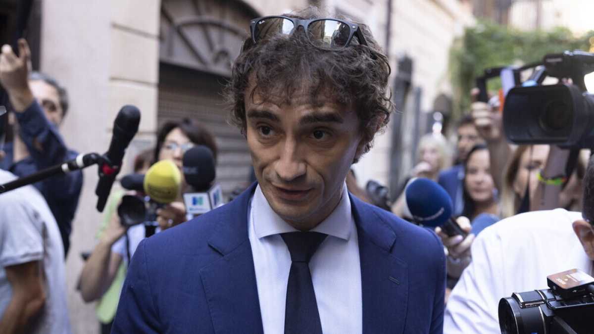 Immagine di Il codice Galeazzo non va giù a FdI. Liti e veleni su Bignami