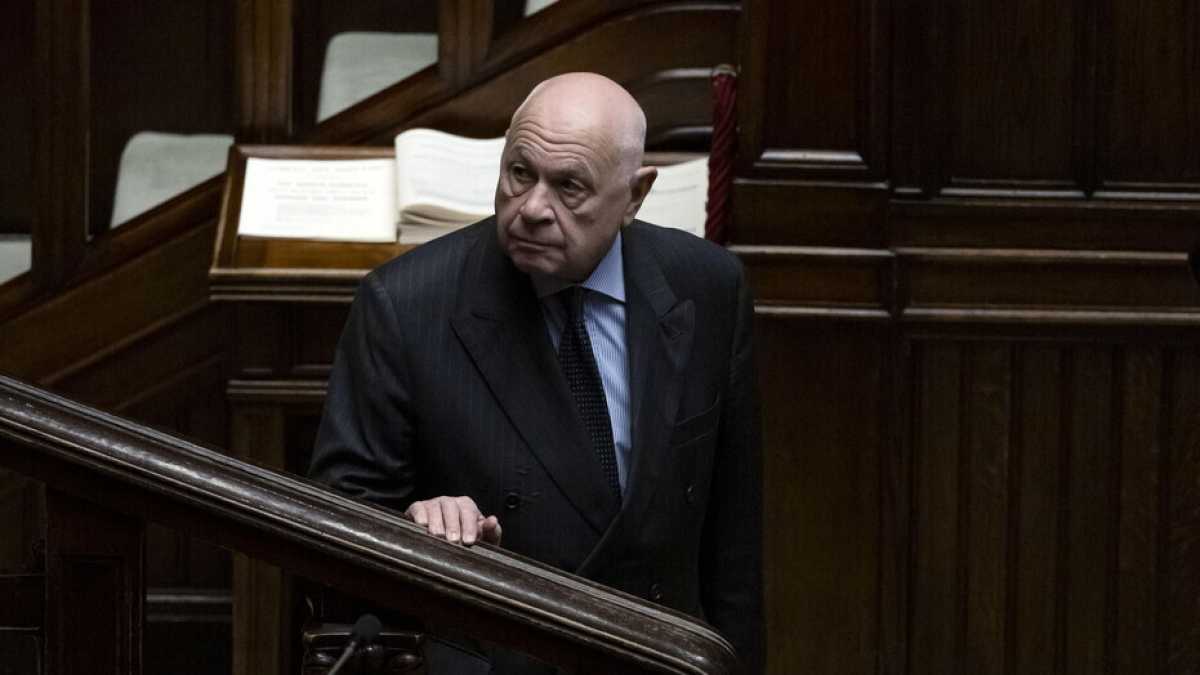 Immagine di Il Papa porta il Giubileo a Rebibbia. Nordio: “Non basta rieducare i detenuti. Bisogna aiutarli”