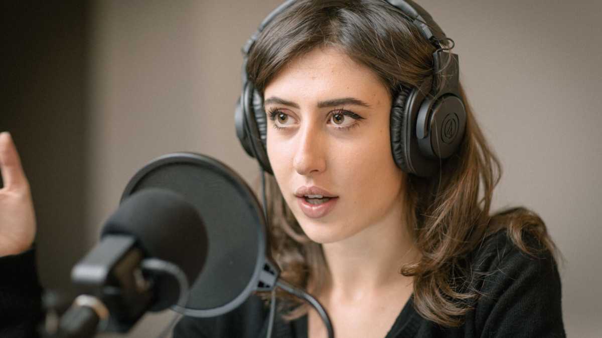 Immagine di Cecilia Sala ha dato speranza agli iraniani, ci dice Azar Nafisi