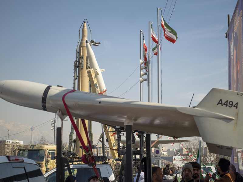 Uno Shahed-136 (Uav) di fabbricazione iraniana esposto a Teheran (Getty Images) <br />