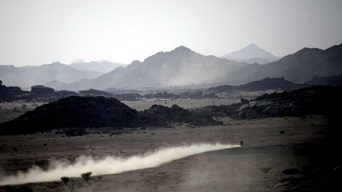 Immagine di È iniziata la Dakar nel deserto dell'Arabia