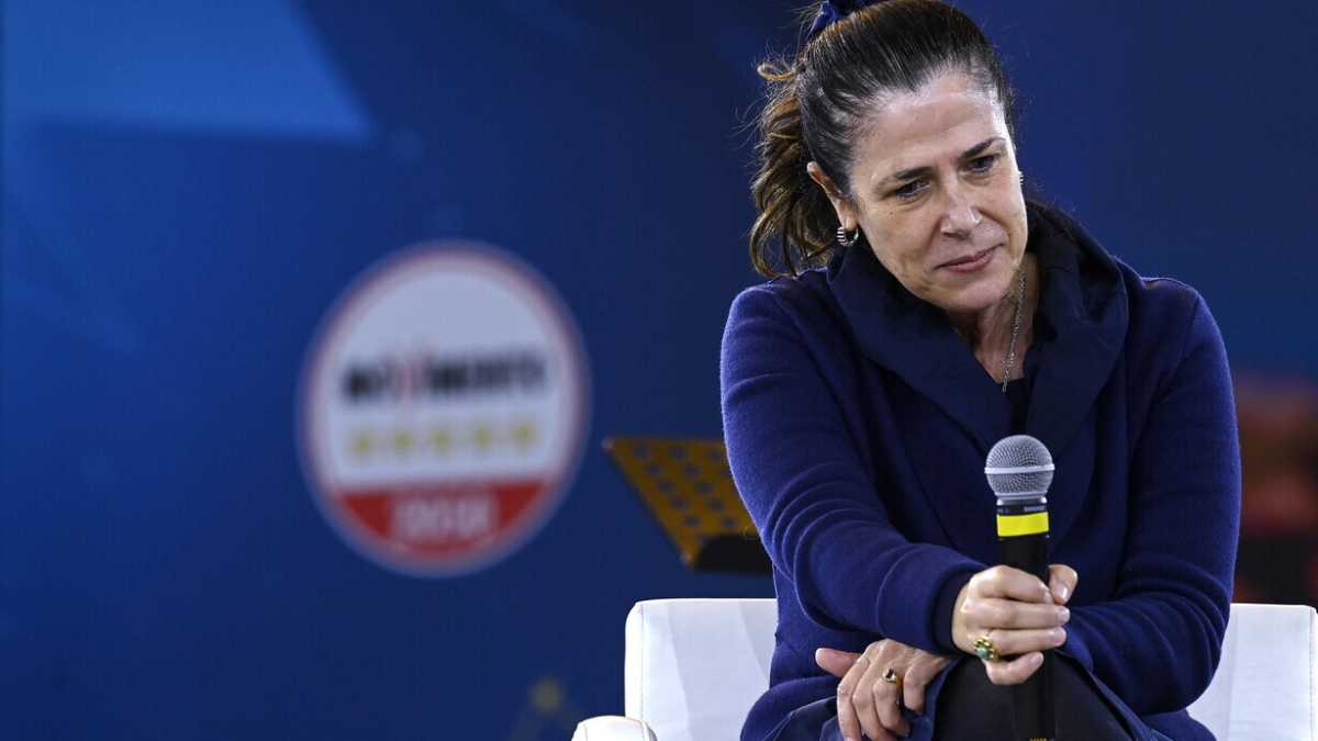 Immagine di Alessandra Todde rischia di decadere dalla presidenza della Sardegna