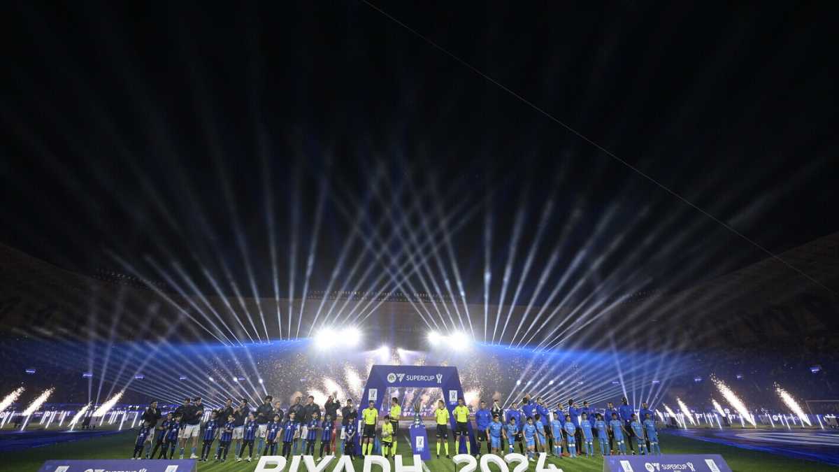 Immagine di Un minuto di silenzio per Agroppi ma non in Supercoppa in Arabia Saudita