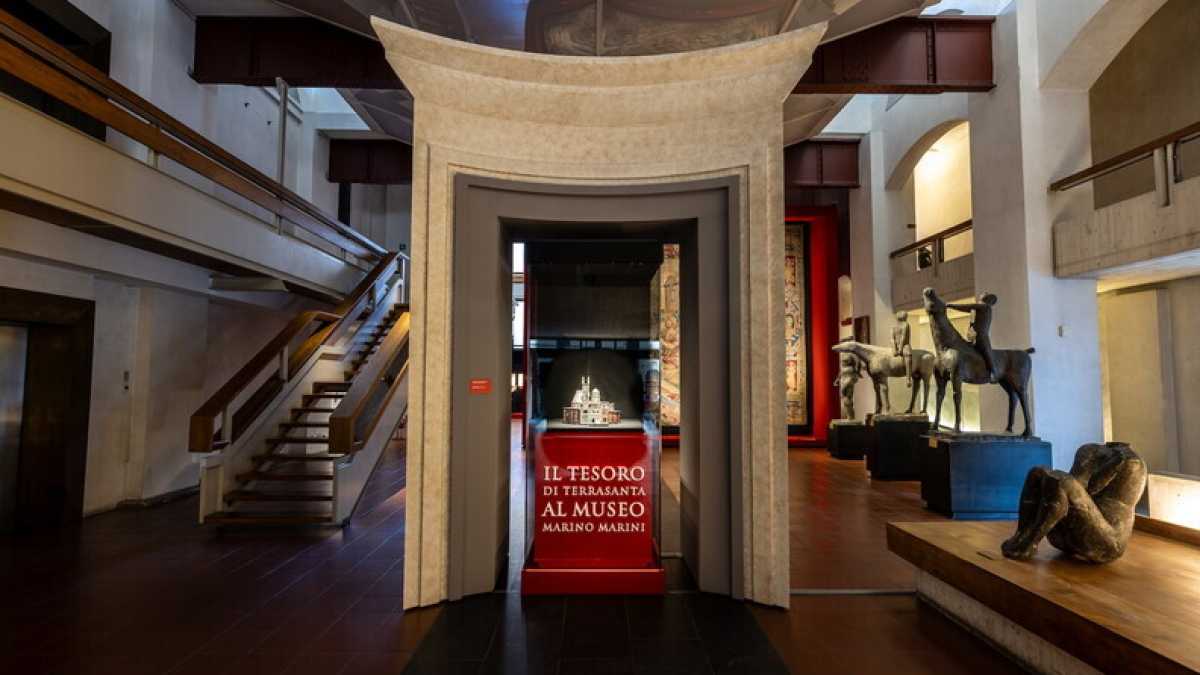 Immagine di Divina bellezza. Ma quale Roma, il Tesoro di Terrasanta è in mostra (ancora per poco) a Firenze