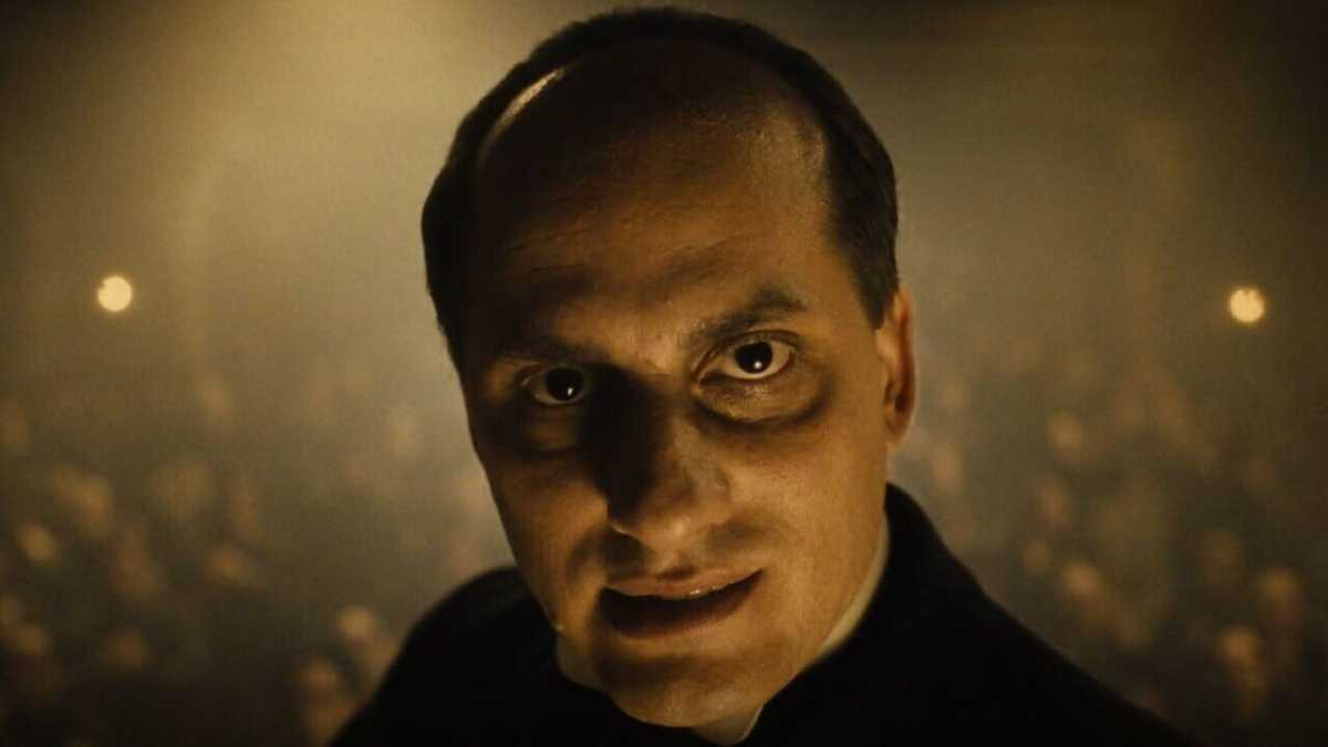 Immagine di Ha ragione la nonna di Luca Marinelli