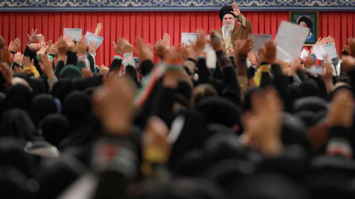 Immagine di È sempre colpa dell’occidente, per i cavalli di troia dei regimi