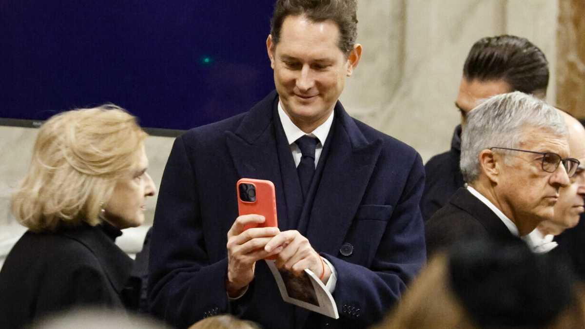 Immagine di Paradossi dell'Elkann d’America, tra new economy e vecchia industria