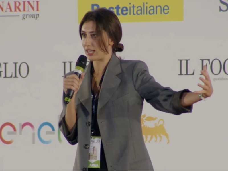 Il discorso di Cecilia Sala su Khamenei alla festa del Foglio, a ottobre