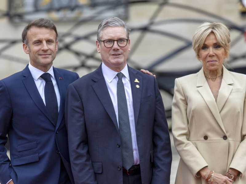 &nbsp;Emmanuel Macron e Keir Starmer (Ansa)