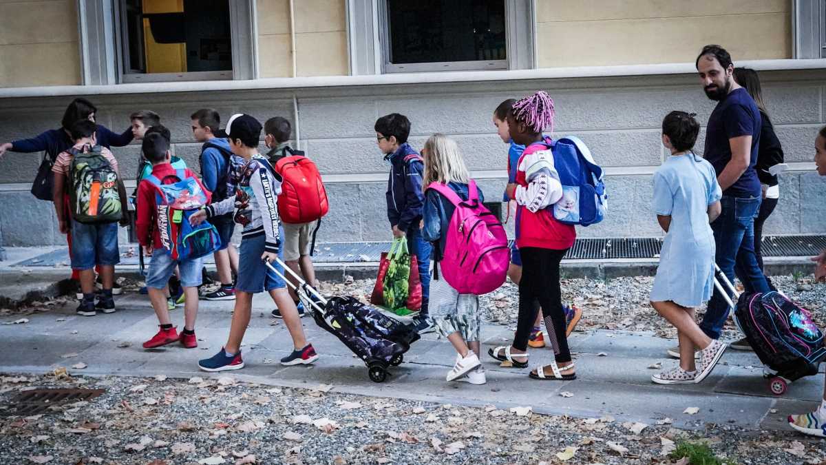 Immagine di La maestra con la porta aperta. Note sull'assurdo caso di Torino