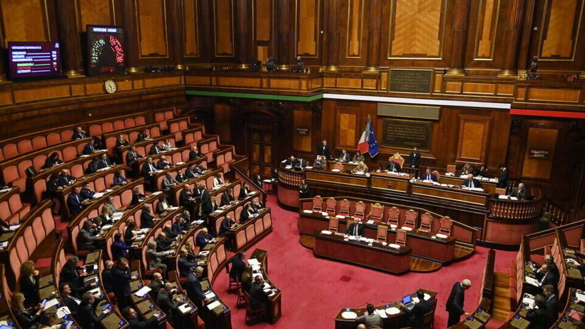 Immagine di Dietro la fumata nera per la Consulta il nodo sul giudice in quota Forza Italia