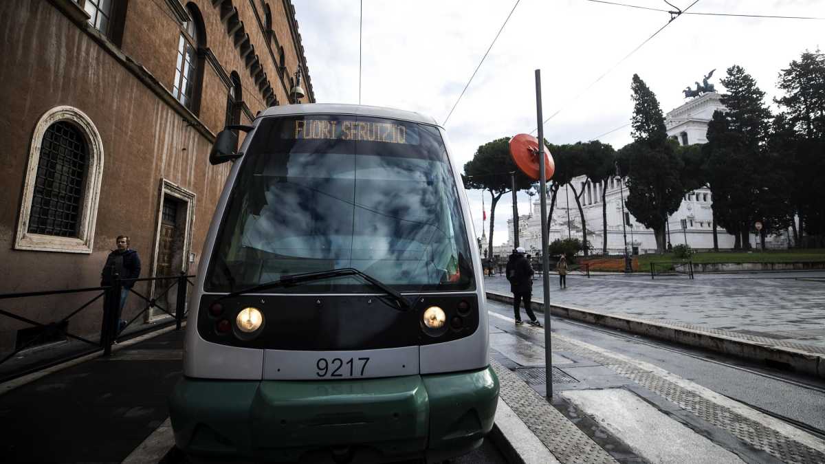Immagine di Anche a Gualtieri non piacciono più i tram?