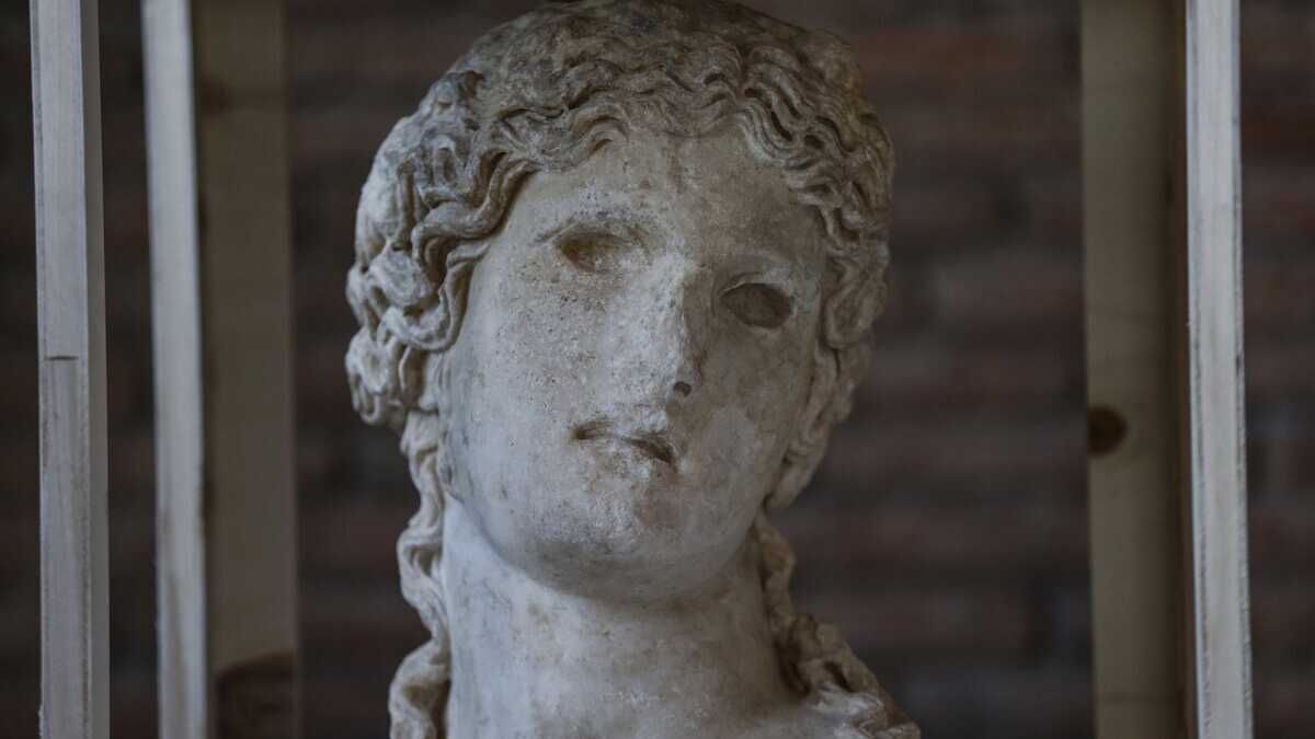 Immagine di La potenza millenaria di Dioniso, fra gelosie e sacrifici rituali