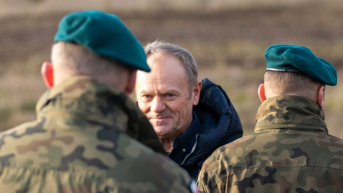 Immagine di Lo Scudo orientale di Tusk che prova a convincere l’Ue che la Russia è una minaccia diretta
