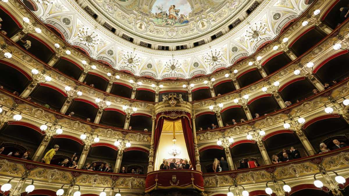 Immagine di Il reduce Falstaff alla Scala, ma brilla solo la bacchetta di Gatti