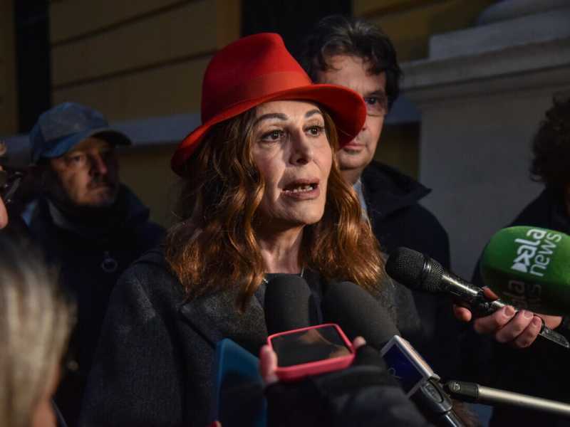 Mozione di sfiducia per Santanchè. Avs segue il M5s