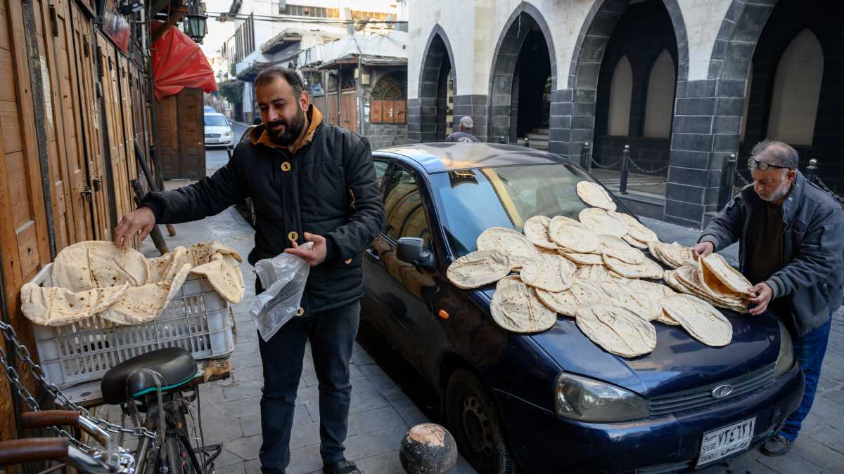 Immagine di Dopo avere deposto il regime, in Siria è ora di sfamare il popolo