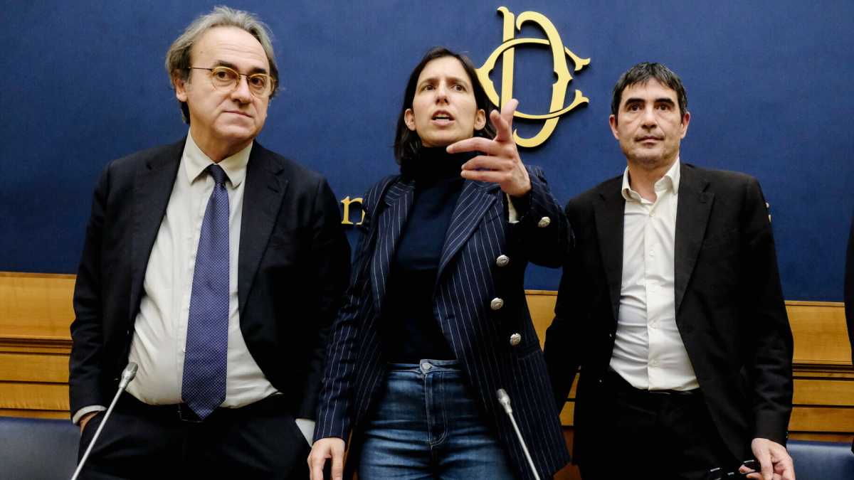 Immagine di Il complotto del centrosinistra per trasformare la destra non moderata in una destra moderata