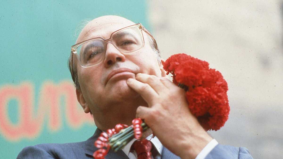 Immagine di Centro internazionale di Brera, una sbandata russa su Craxi