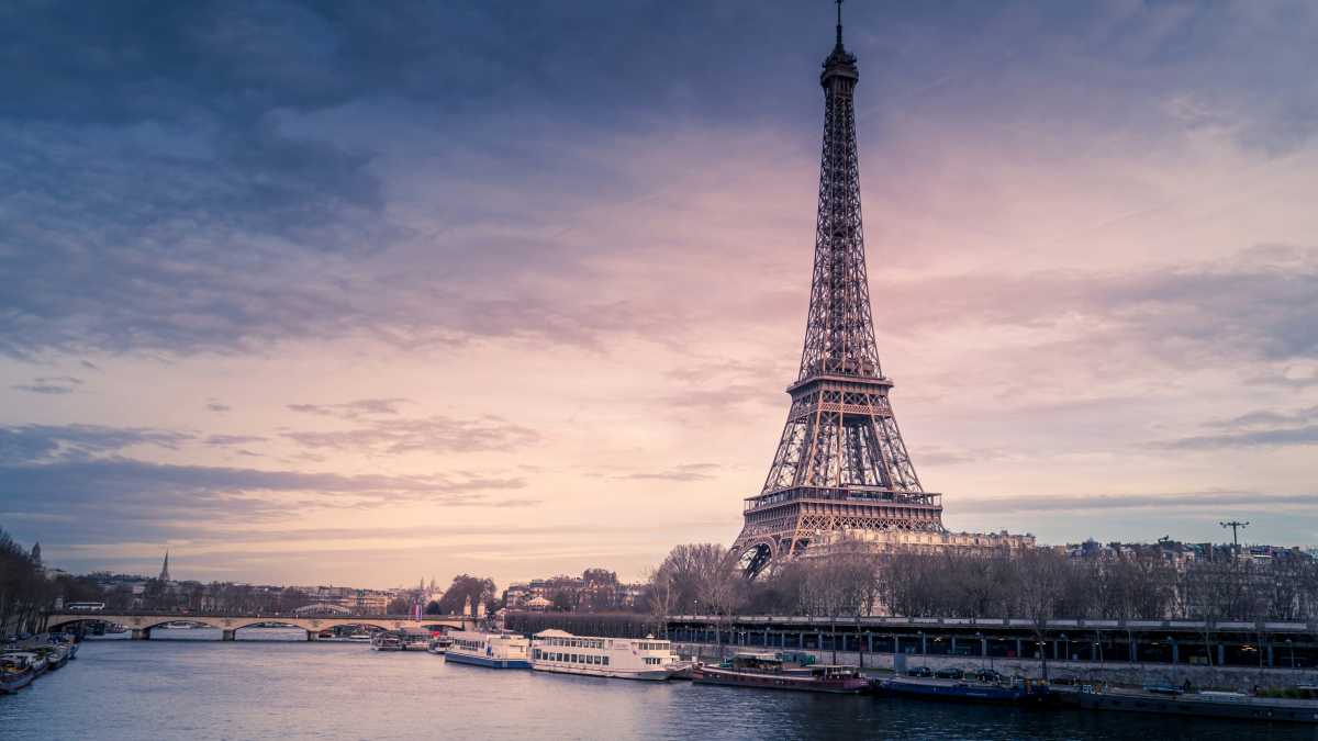 Immagine di Nella Parigi di Gainsbourg&Birkin, in un mondo analogico perduto