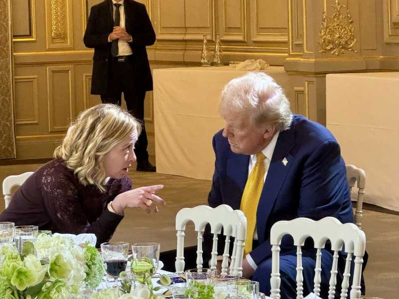 Giorgia Meloni con Donald Trump (foto Ap, via LaPresse)