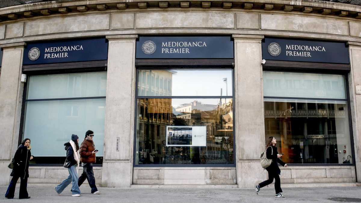 Immagine di Il cda di Mediobanca boccia l'ops del Monte dei Paschi: "Distrugge valore"