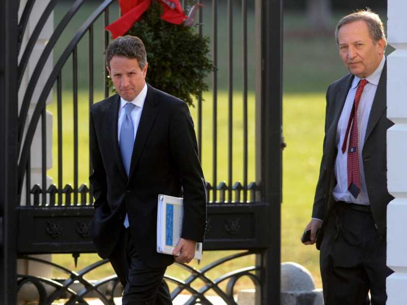 &nbsp;<span style="color: rgb(46, 45, 45); font-family: Arial, Helvetica, sans-serif;">Timothy Geithner e Larry Summers (Ansa)</span>