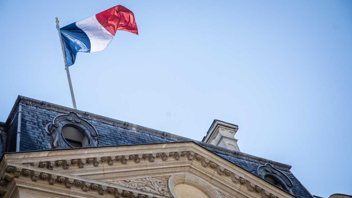 Immagine di In Francia sono tornate le sinistre irriconciliabili. La crepa tra il Ps e Lfi