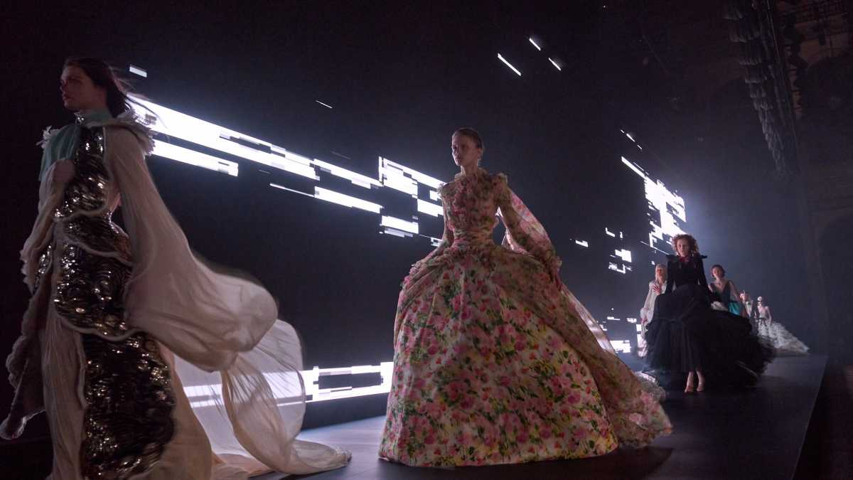 Immagine di Haute couture oggi. La sfida dell’impossibile