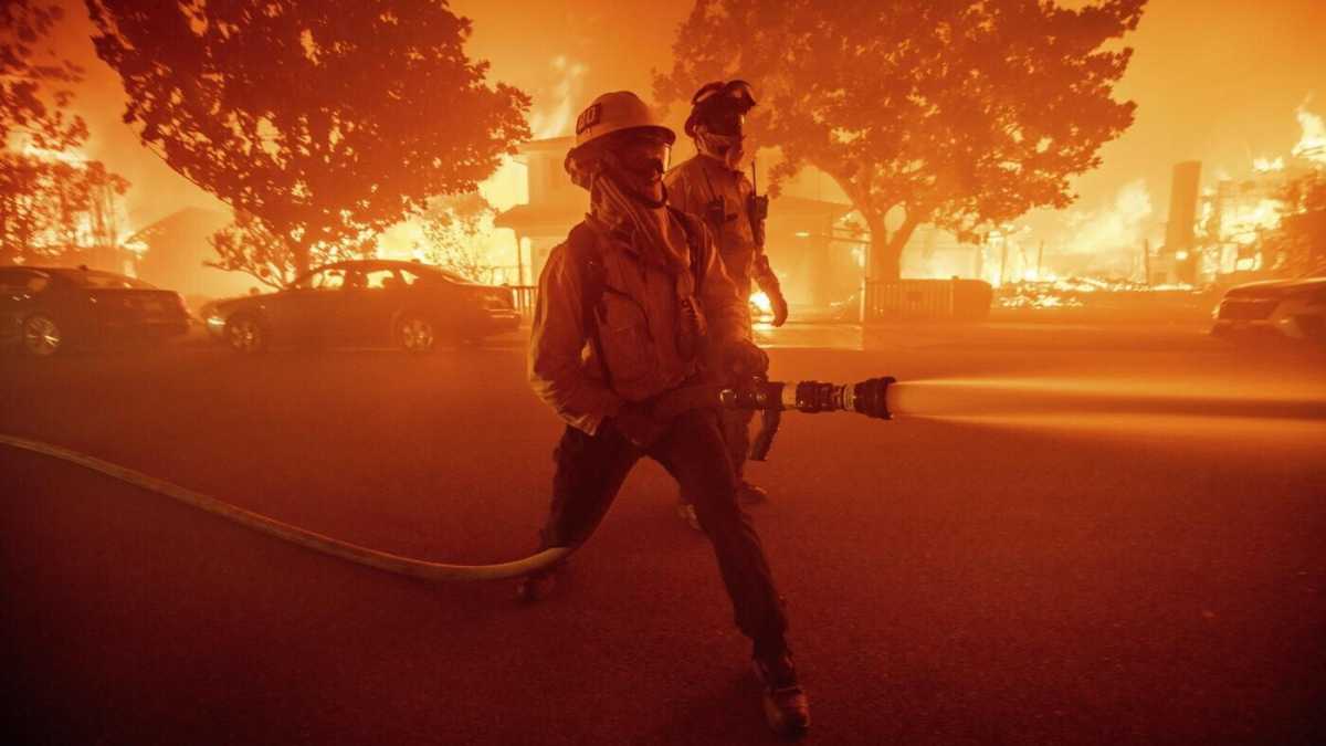 Immagine di La California tra incendi, speranze trumpiane e sfide democratiche