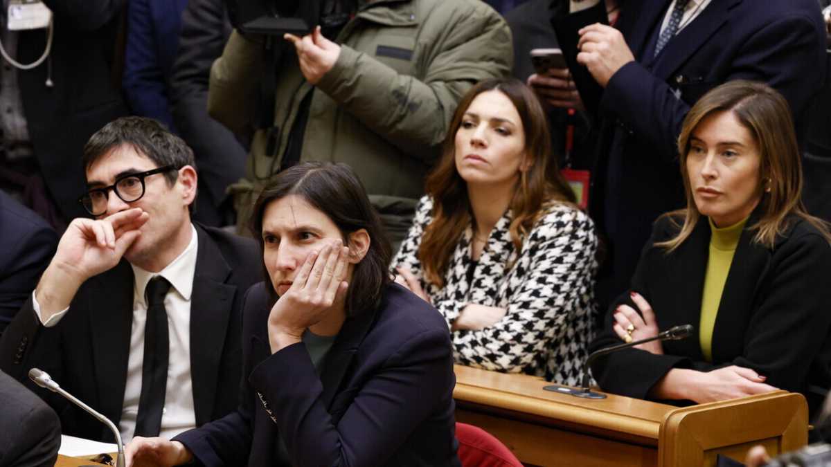 Immagine di Meno spending review, più interventi radicali per singoli settori