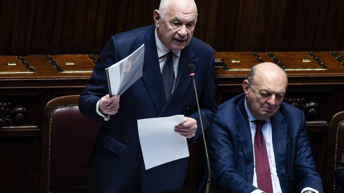 Immagine di Su Almasri Nordio lancia bordate contro Cpi e toghe. Piantedosi lascia trasparire la “ragion di stato”
