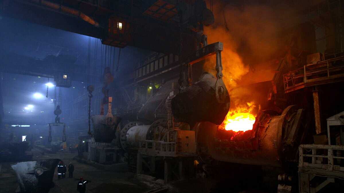 Immagine di Ora anche la produzione di metallo in Russia è in crisi