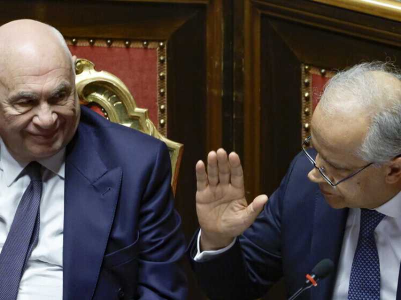I ministri Carlo Nordio e Matteo Piantedosi (foto Ansa)