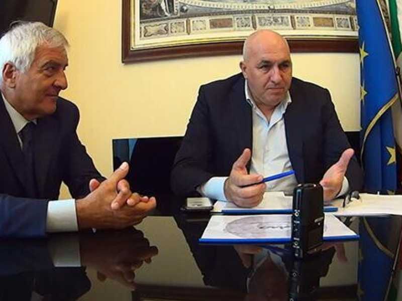 “Con la scusa dell’ ‘eticità’ le banche non ci finanziano”. Parla il segretario di Aiad