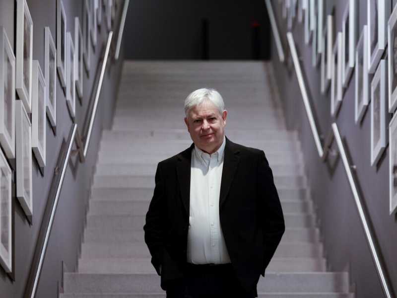 Lo scrittore britannico Jonathan Coe (foto Epa, via Ansa)