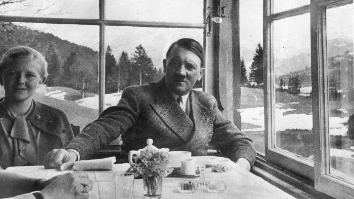 Immagine di Prego Führer, ci dica. Giornali stranieri al cospetto di Hitler