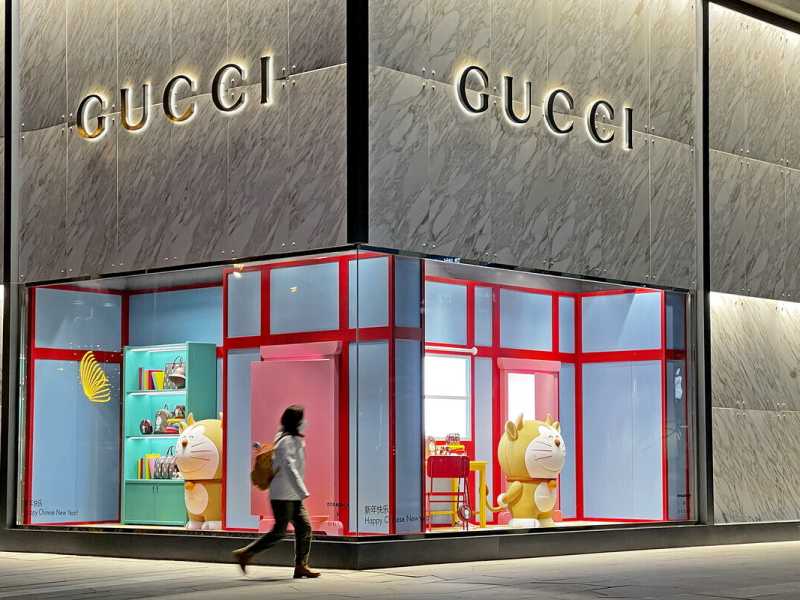 Una vetrina di Gucci a Pechino (VCG via Getty Images) <br />