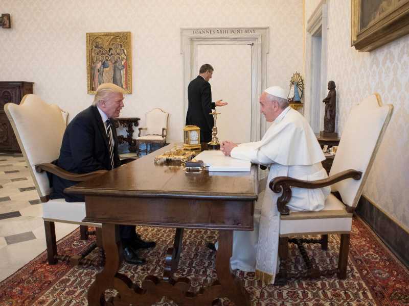 Il Papa dichiara guerra a Trump