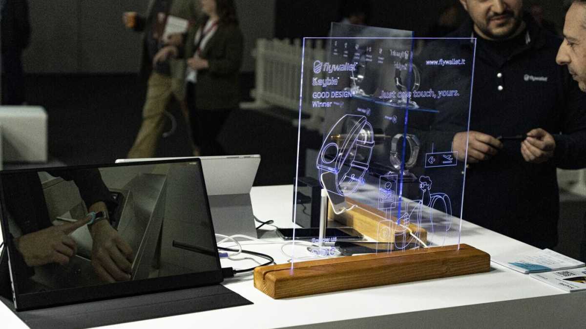 Immagine di Anche l’intelligenza artificiale ha il diritto a soffrire il meno possibile