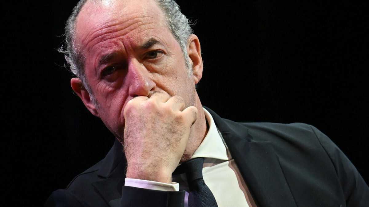 Immagine di Il governo valuta il ricorso contro la legge sul Fine vita in Toscana. Scontro tra Zaia e gli alleati