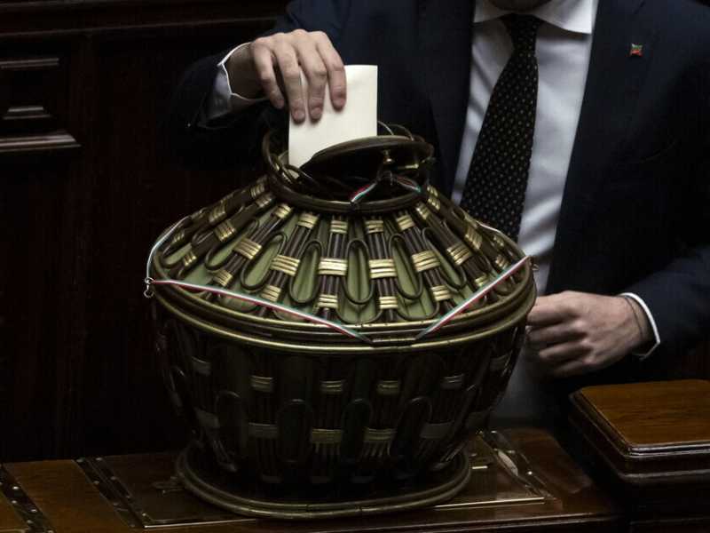 Dietro l’intesa sulla Consulta la fine del travaglio dentro Forza Italia